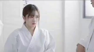 10musume 100923_01  癒し系スレンダーＯＬを昼休憩中にナンパ＆即ハメ！